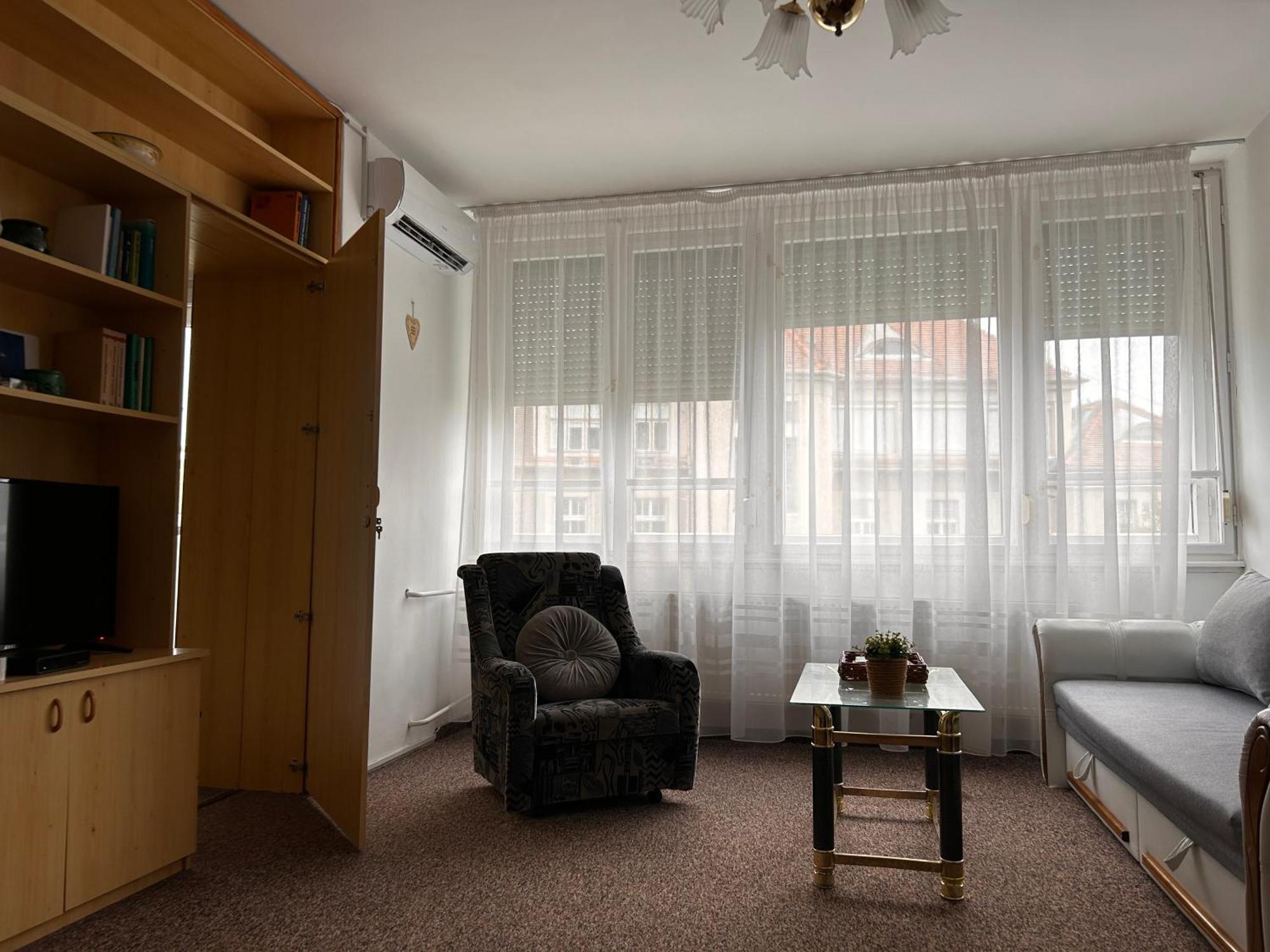 Cozy Apartment In The City Centre Next To Dom Square Σέγκεντ Εξωτερικό φωτογραφία